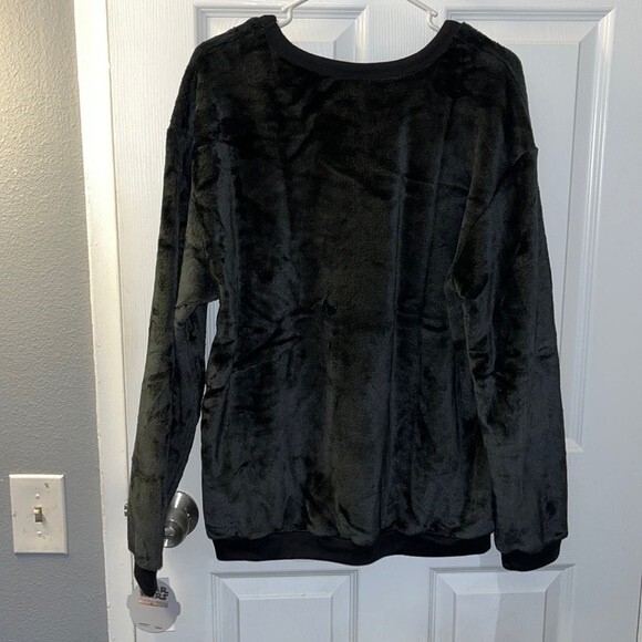 Disney's The Mandalorian Juniors' Fuzzy Grogu Graphic Sweatshirt - Picture 2 of 3